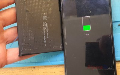 Xiaomi Redmi Note 10 Pro 4G: foto 3 dell'intervento in laboratorio