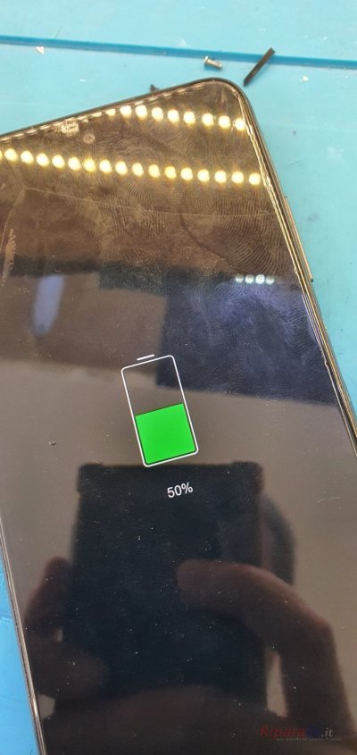 Xiaomi Redmi Note 10 5G: foto 4 dell'intervento in laboratorio