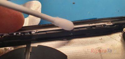 Apple iPhone 14 Pro: foto 4 dell'intervento in laboratorio